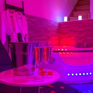 - Romantique Avec Privatif Appartement