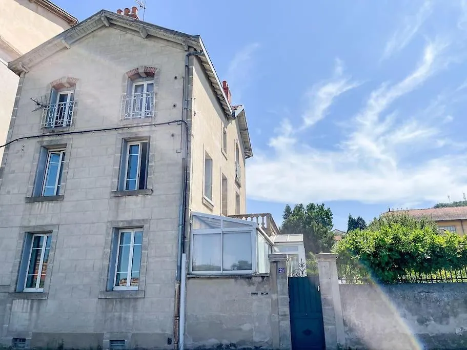 L'Arpege Du Puy Jardin Parking Central Vue Le Puy-en-Velay 0*,